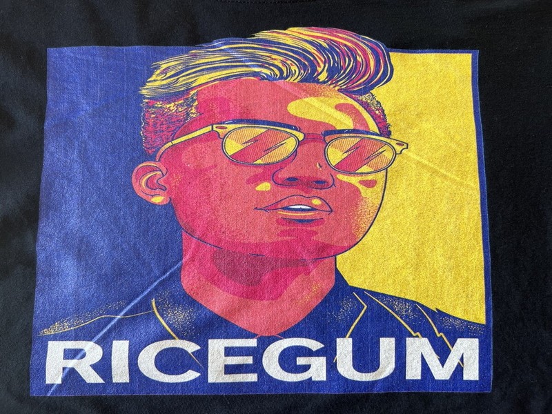 Elevate Your Style with Knekro Merchandise: A Must-Have Collection